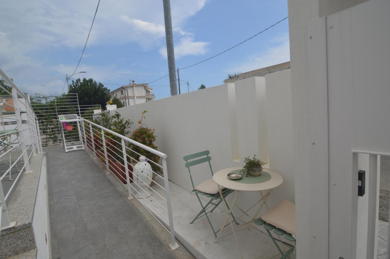 Bed And Breakfast Villa Tota Catanzaro Exterior foto